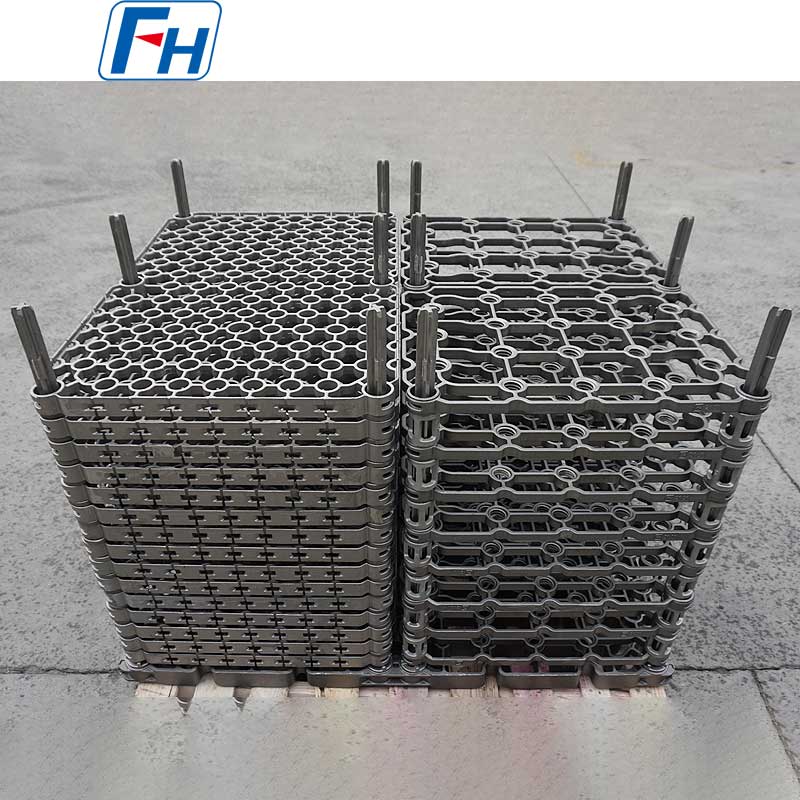 Le soluzioni personalizzate di vassoi per trattamento termico bifacciali si adattano perfettamente ai forni e ai componenti Ipsen, AFC, ALD