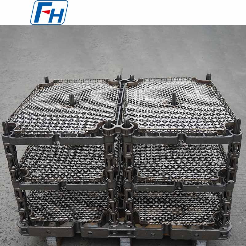 Utensili/attrezzature per forni a vuoto, grafite, molibdeno, CFC, per sinterizzazione e trattamento termico