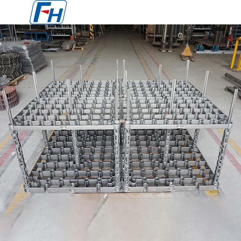 Certificazione aerospaziale dispositivi in ​​acciaio resistente al calore per il trattamento termico sotto vuoto di componenti in lega di titanio